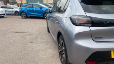 Peugeot 208 1.2 PureTech 100 Allure 5dr Petrol Hatchback